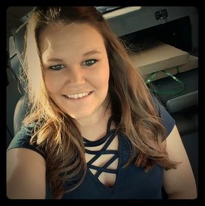 Meet your Posher, Shae